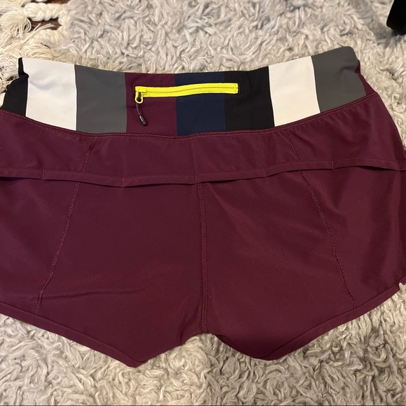 LULULEMON shorts <3 - Picture 8 of 16